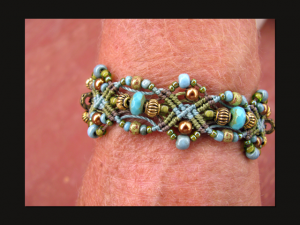 micro-macrame turquoise blue and green bracelet