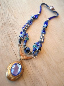Blue Straggler Necklace Full by The Beading Yogini