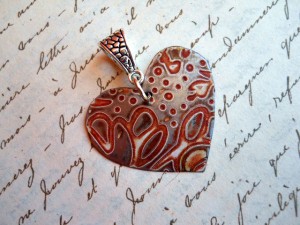 Dotted Heart by The Beading Yogini